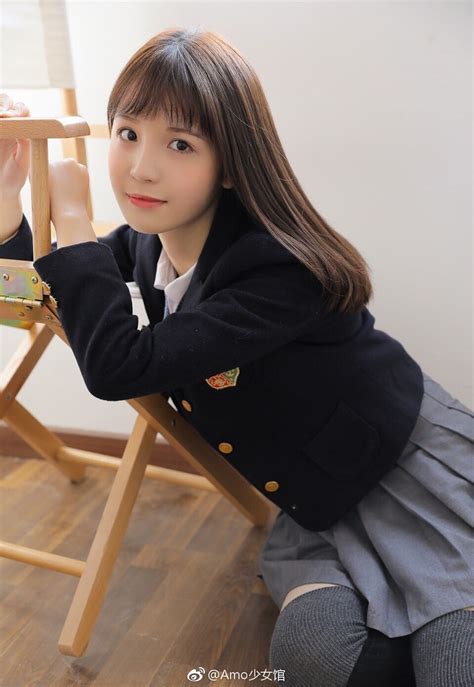 秋意渐浓，城市中的一隅温情角落悄然升温